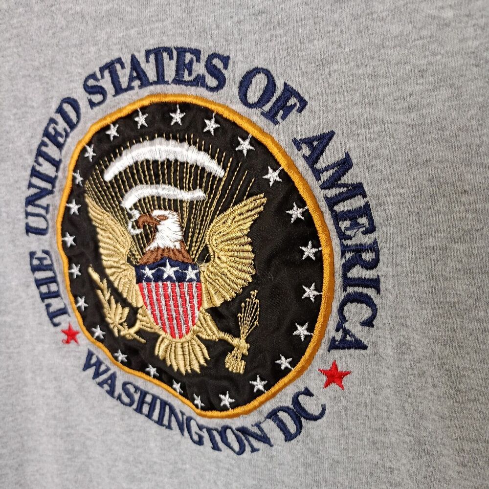 United States of America Washington DC Delta Gray Embroidered T-Shirt Sz Medium - Picture 4 of 6